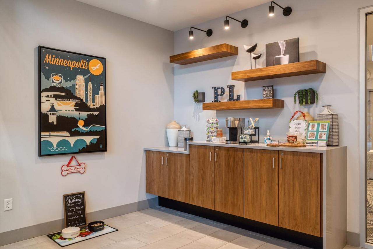 Kasa Lowry Hill Aparthotel
